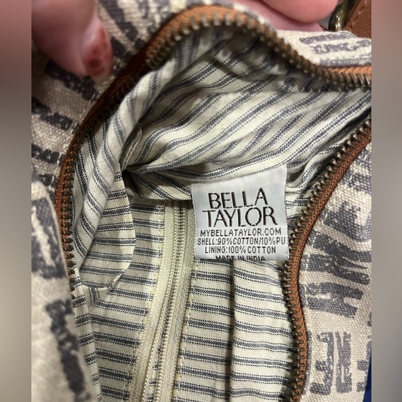 Bella Taylor Americana Crossbody Bag - Picture 3 of 7